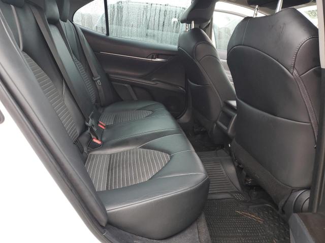 4T1G11AK5PU728476 - 2023 TOYOTA CAMRY SE NIGHT SHADE WHITE photo 10