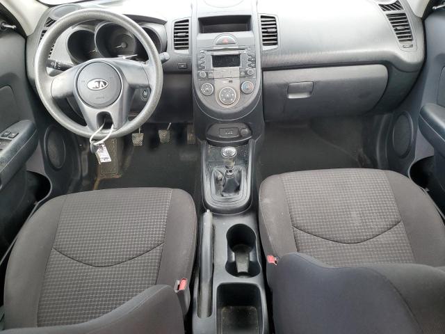 KNDJT2A14B7720961 - 2011 KIA SOUL SILVER photo 8