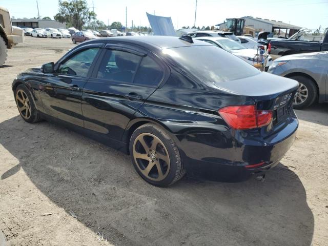 WBA3C3C56DF980010 - 2013 BMW 320 I XDRIVE BLACK photo 2