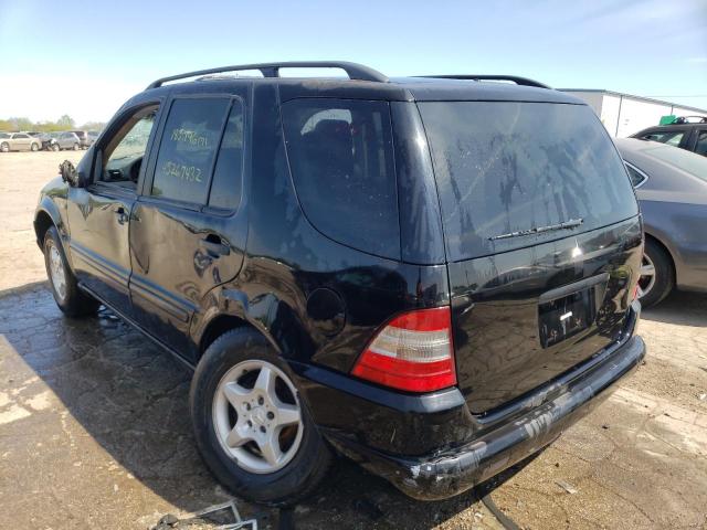 4JGAB54E3YA151997 - 2000 MERCEDES-BENZ ML 320 BLACK photo 3