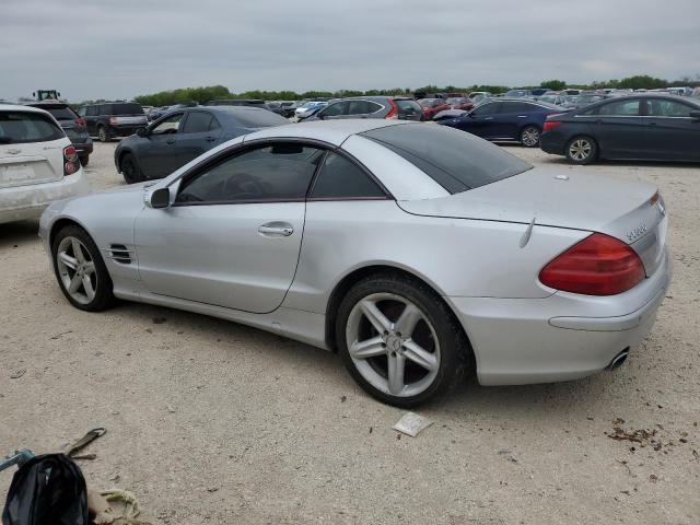 WDBSK75F86F110372 - 2006 MERCEDES-BENZ SL 500 SILVER photo 2