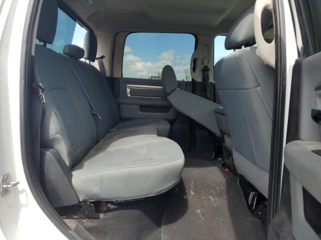 3C6UR5DL3JG275651 - 2018 RAM 2500 SLT თეთრი ფოტო 10