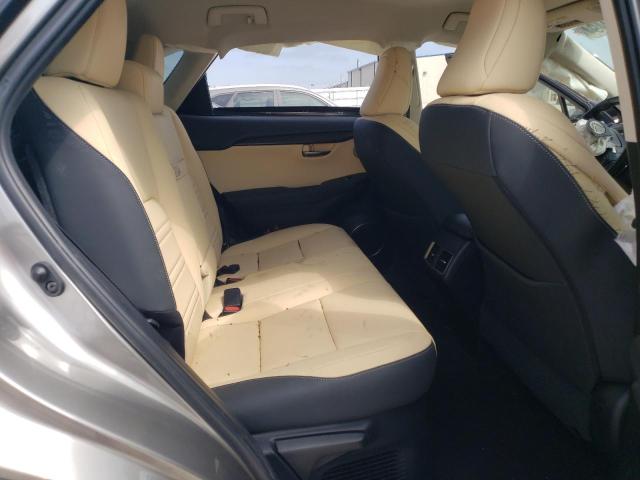 JTJAARBZ0L5003910 - 2020 LEXUS NX 300 BASE 银色 照片 10