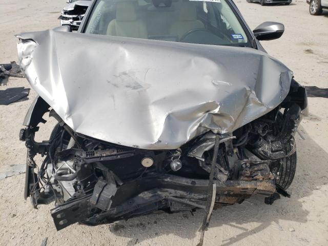 JTJAARBZ0L5003910 - 2020 LEXUS NX 300 BASE 银色 照片 11