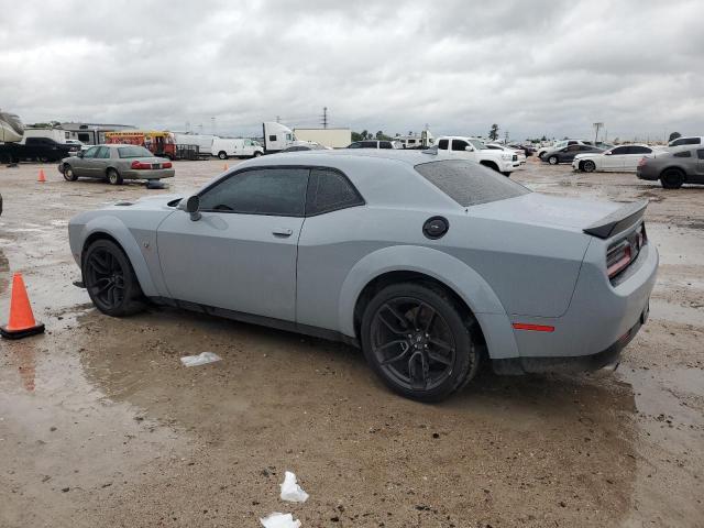 2C3CDZFJ2NH118418 - 2022 DODGE CHALLENGER R/T SCAT PACK GRAY photo 2