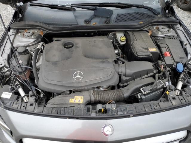 WDCTG4EB1GJ200426 - 2016 MERCEDES-BENZ GLA 250 GRAY photo 11