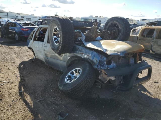 JN8DR09Y21W579530 - 2001 NISSAN PATHFINDER LE 烧焦的 照片 4