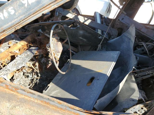 JN8DR09Y21W579530 - 2001 NISSAN PATHFINDER LE 烧焦的 照片 7