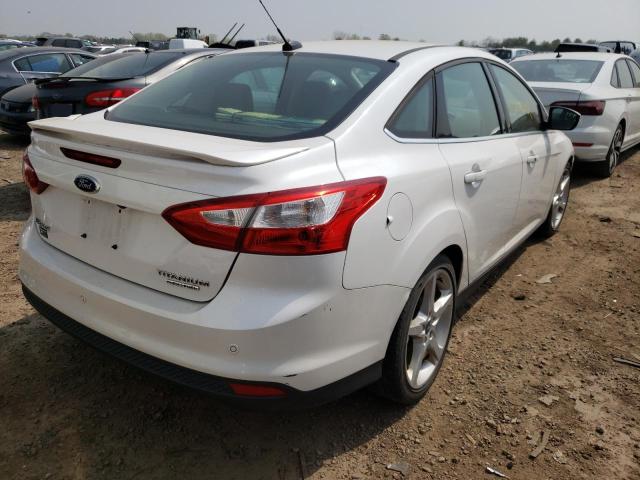 1FADP3J29DL113356 - 2013 FORD FOCUS TITANIUM WHITE photo 4