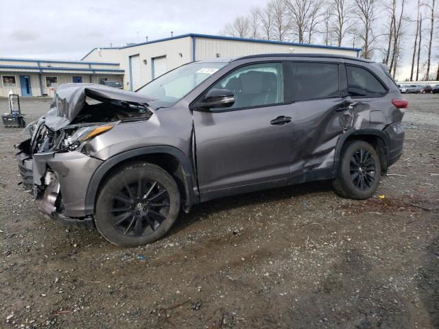 5TDJZRFH9KS971218 - 2019 TOYOTA HIGHLANDER SE GRAY photo 1