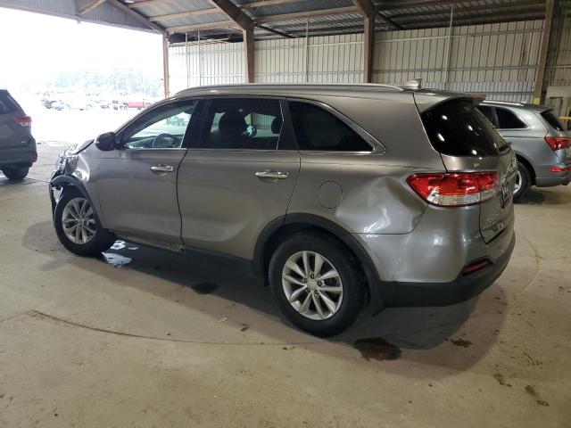 5XYPG4A31JG401045 - 2018 KIA SORENTO LX GRAY photo 2