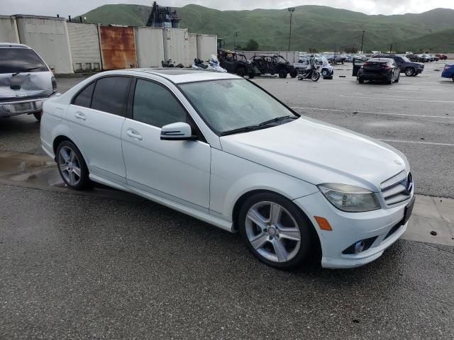 WDDGF5EB4AR087280 - 2010 MERCEDES-BENZ C 300 WHITE photo 4