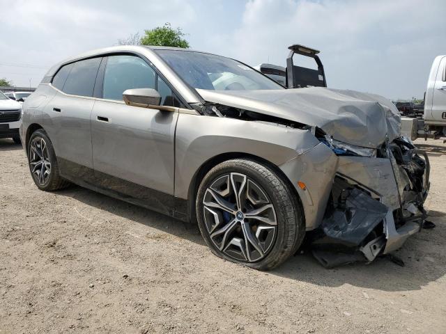 WB523CF00PCM77427 - 2023 BMW IX XDRIVE50 GRAY photo 4