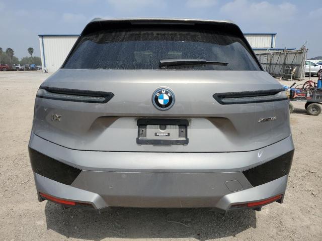 WB523CF00PCM77427 - 2023 BMW IX XDRIVE50 GRAY photo 6