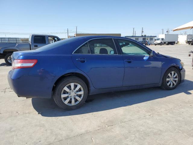 4T4BF3EK9BR113848 - 2011 TOYOTA CAMRY BASE BLUE photo 3