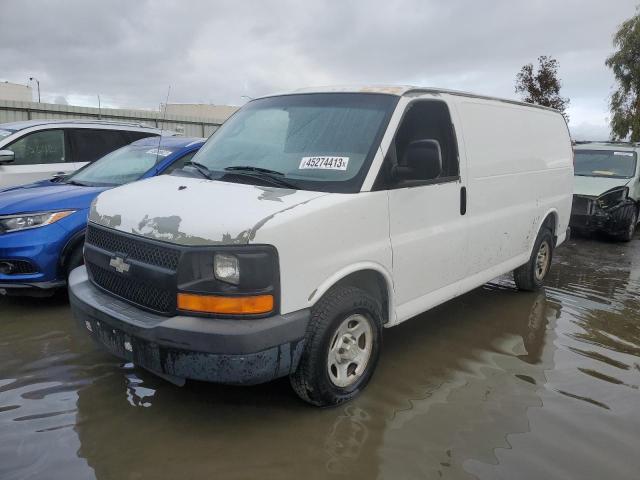 1GCFG15X561158628 - 2006 CHEVROLET EXPRESS WHITE photo 1