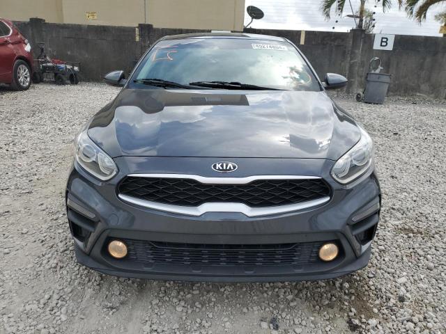 3KPF24AD9ME275019 - 2021 KIA FORTE FE CHARCOAL photo 5