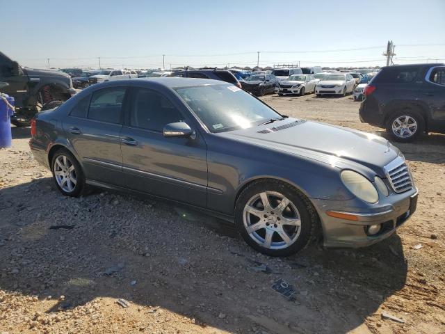 WDBUF56X87B076158 - 2007 MERCEDES-BENZ E 350 GRAY photo 4