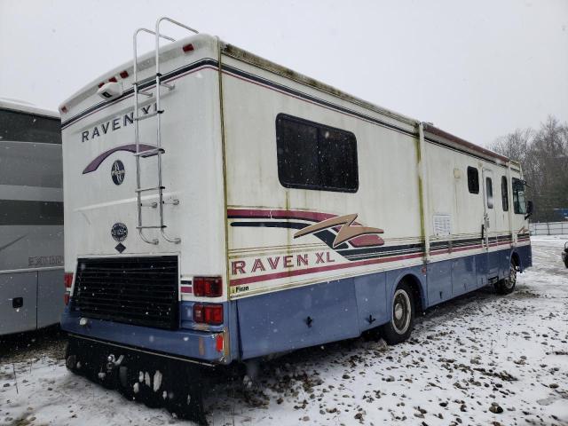 4S7XT9K04SC018069 - 1996 RAVN TRLR WHITE photo 4