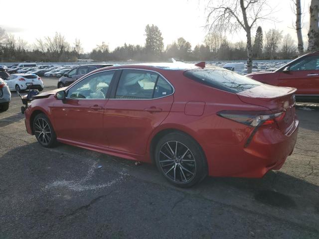 4T1G11AKXRU251479 - 2024 TOYOTA CAMRY SE NIGHT SHADE RED photo 2