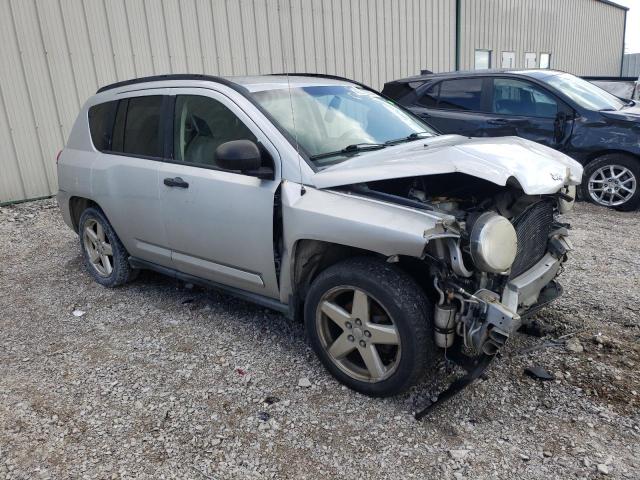 1J8FF57W57D167823 - 2007 JEEP COMPASS LIMITED SILVER photo 4