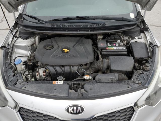 KNAFX4A66F5429488 - 2015 KIA FORTE LX SILVER photo 11