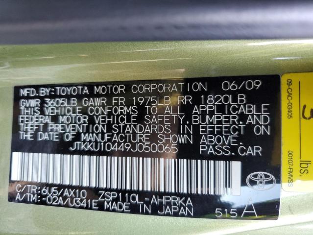 JTKKU10449J050065 - 2009 TOYOTA SCION XD GREEN photo 12