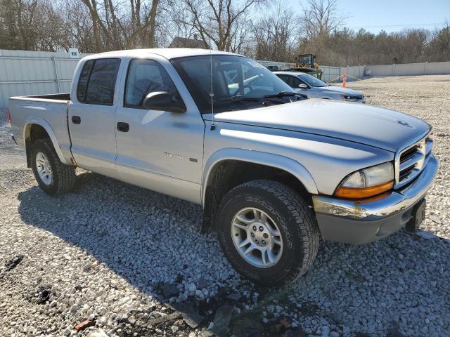 1B7HG48NX2S670877 - 2002 DODGE DAKOTA QUAD SLT SILVER photo 4