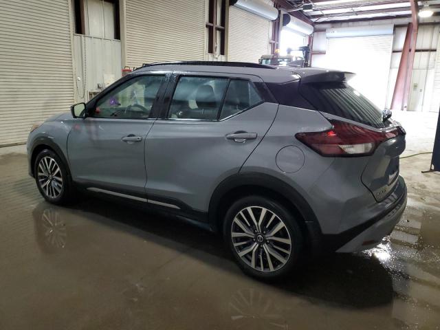 3N1CP5DV2ML513984 - 2021 NISSAN KICKS SR GRAY photo 2