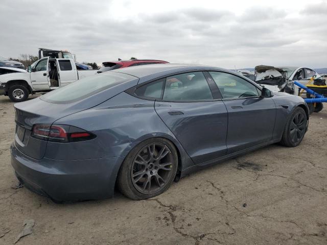5YJSA1E57NF478893 - 2022 TESLA MODEL S GRAY photo 3