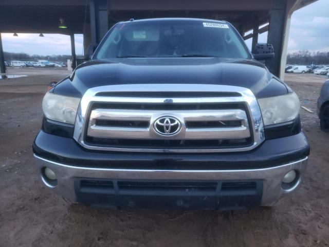 5TFDW5F1XDX313986 - 2013 TOYOTA TUNDRA CREWMAX SR5 BLACK photo 5