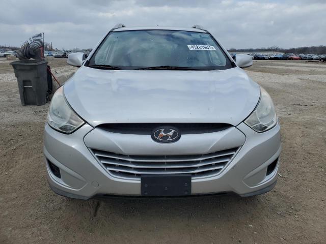 KM8JUCAC3BU159461 - 2011 HYUNDAI TUCSON GLS SILVER photo 5