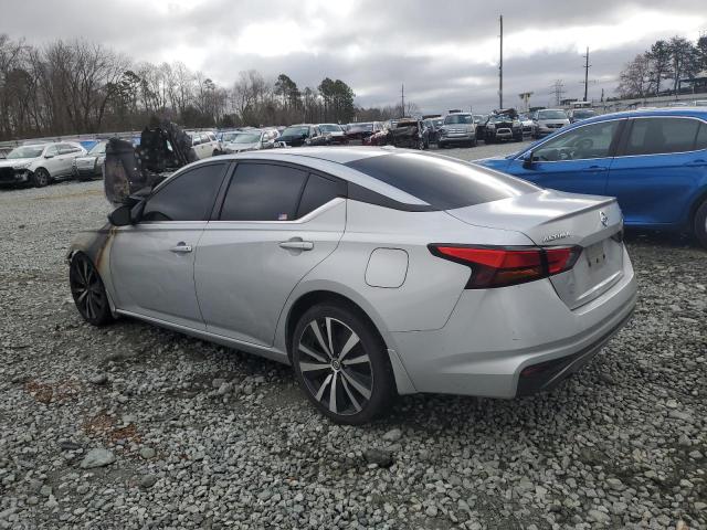 1N4BL4CV2KN319460 - 2019 NISSAN ALTIMA SR SILVER photo 2