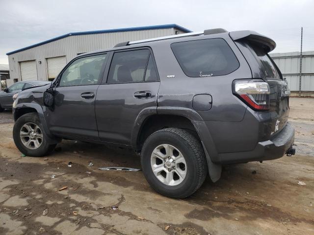 JTEBU5JR6K5714806 - 2019 TOYOTA 4RUNNER SR5 GRAY photo 2