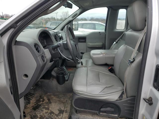 1FTRF12296NA66701 - 2006 FORD F150 SILVER photo 7