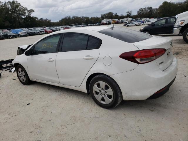 3KPFK4A79HE049448 - 2017 KIA FORTE LX WHITE photo 2