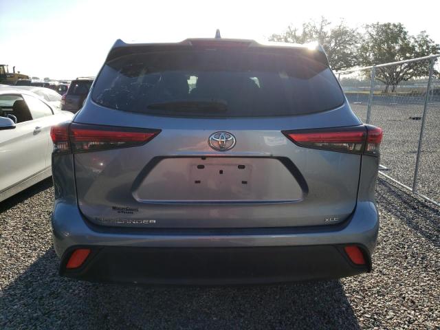 5TDGZRAHXLS008976 - 2020 TOYOTA HIGHLANDER XLE SILVER photo 6