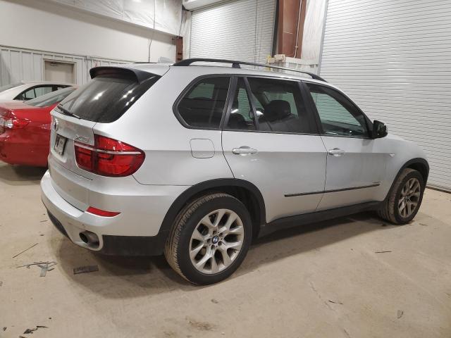 5UXZV4C57D0B04757 - 2013 BMW X5 XDRIVE35I SILVER photo 3