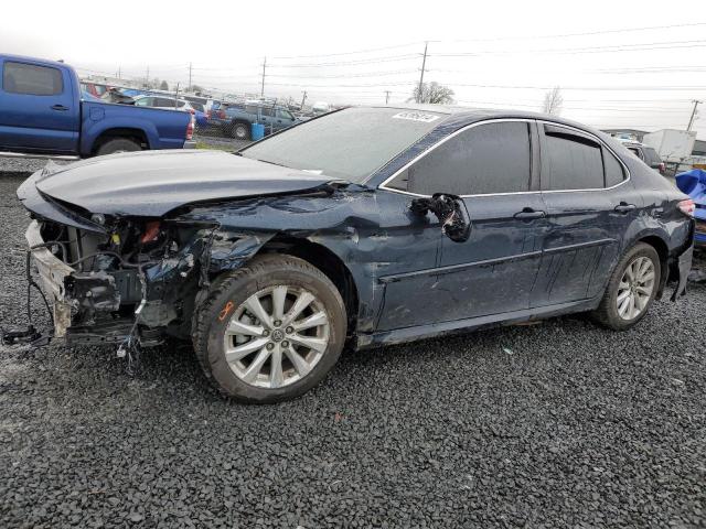 4T1B11HK0JU632830 - 2018 TOYOTA CAMRY L BLUE photo 1