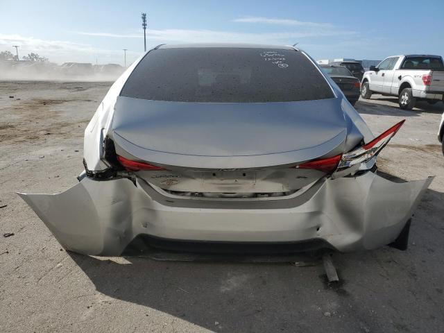 5YFBURHE7KP874579 - 2019 TOYOTA COROLLA L SILVER photo 6