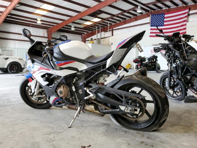 WB10E2307N6F39857 - 2022 BMW S 1000 RR WHITE photo 3