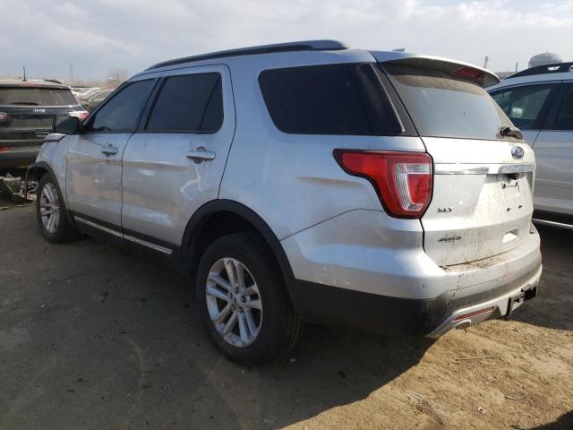 1FM5K7D88HGA37756 - 2017 FORD EXPLORER XLT SILVER photo 2