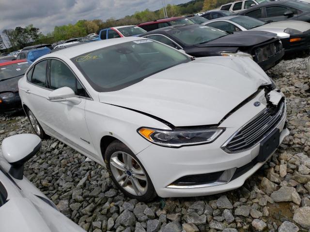 3FA6P0LU8JR118843 - 2018 FORD FUSION SE HYBRID WHITE photo 4