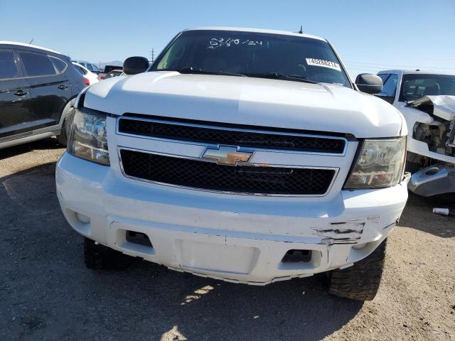 1GNMCAE3XAR148940 - 2010 CHEVROLET TAHOE C1500  LS WHITE photo 5