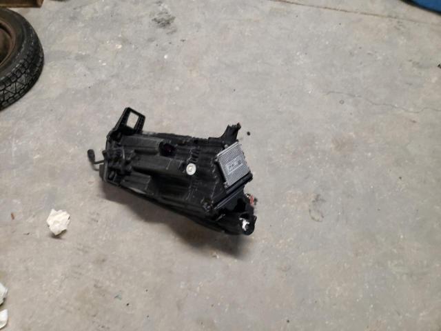 1V2LE2CA9RC248451 - 2024 VOLKSWAGEN ATLAS CROS SE BLACK photo 13