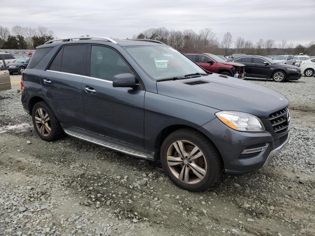 4JGDA5HB3EA368882 - 2014 MERCEDES-BENZ ML 350 4MATIC BLUE photo 4