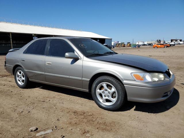 4T1BF28K5YU094093 - 2000 TOYOTA CAMRY LE GRAY photo 4