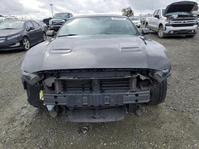 1FA6P8TH0J5166096 - 2018 FORD MUSTANG GRAY photo 5