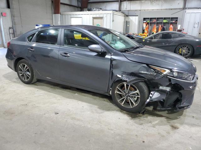 3KPF24AD2PE601828 - 2023 KIA FORTE LX CHARCOAL photo 4