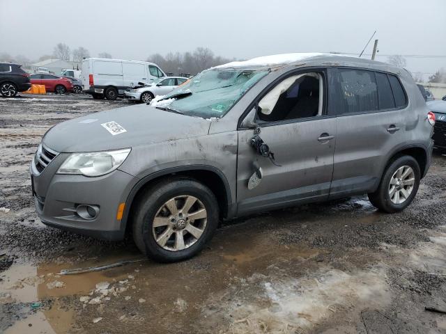 2009 VOLKSWAGEN TIGUAN S, 